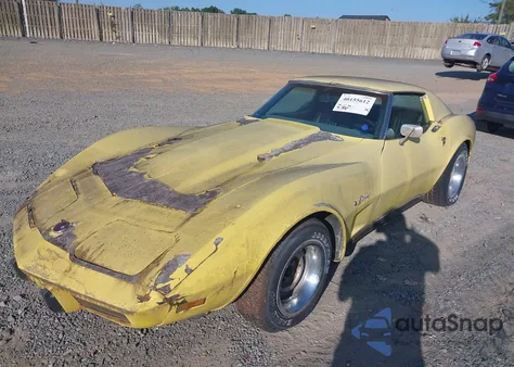 1976 Chevrolet Corvette z USA, uszkodzony, nr VIN 1Z37L6S432983